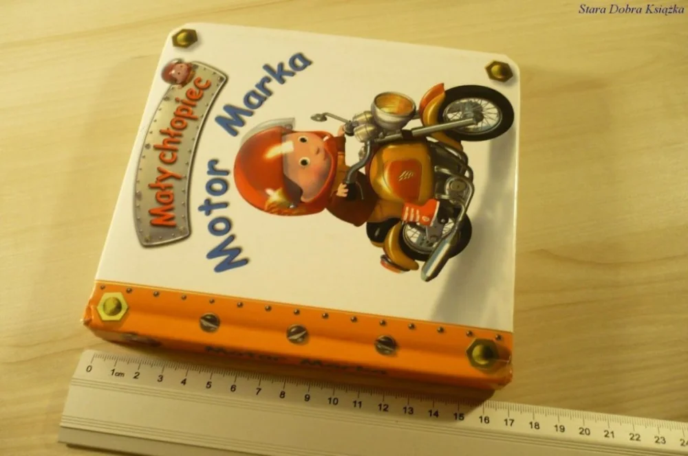 MAŁY CHŁOPIEC. MOTOR MARKA (2008) Zamów dziś