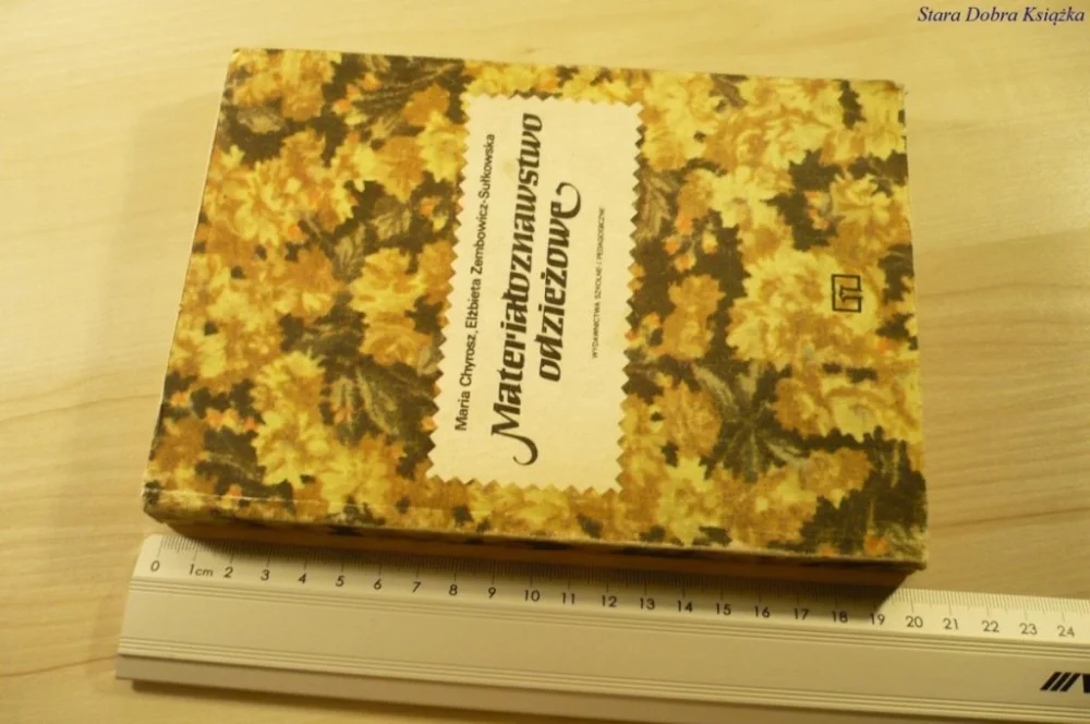MATERIAŁOZNAWSTWO ODZIEŻOWE - Chyrosz (1983) Kup teraz
