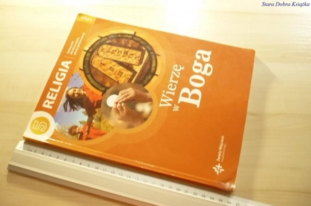 Łatwy zwrot RELIGIA 5 WIERZĘ W BOGA - Ks. Szpet 2013