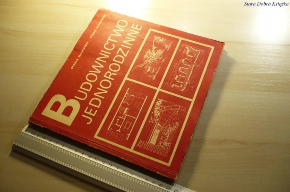 Oferta czasowa BUDOWNICTWO JEDNORODZINNE - Bogdan Małolepszy 1976