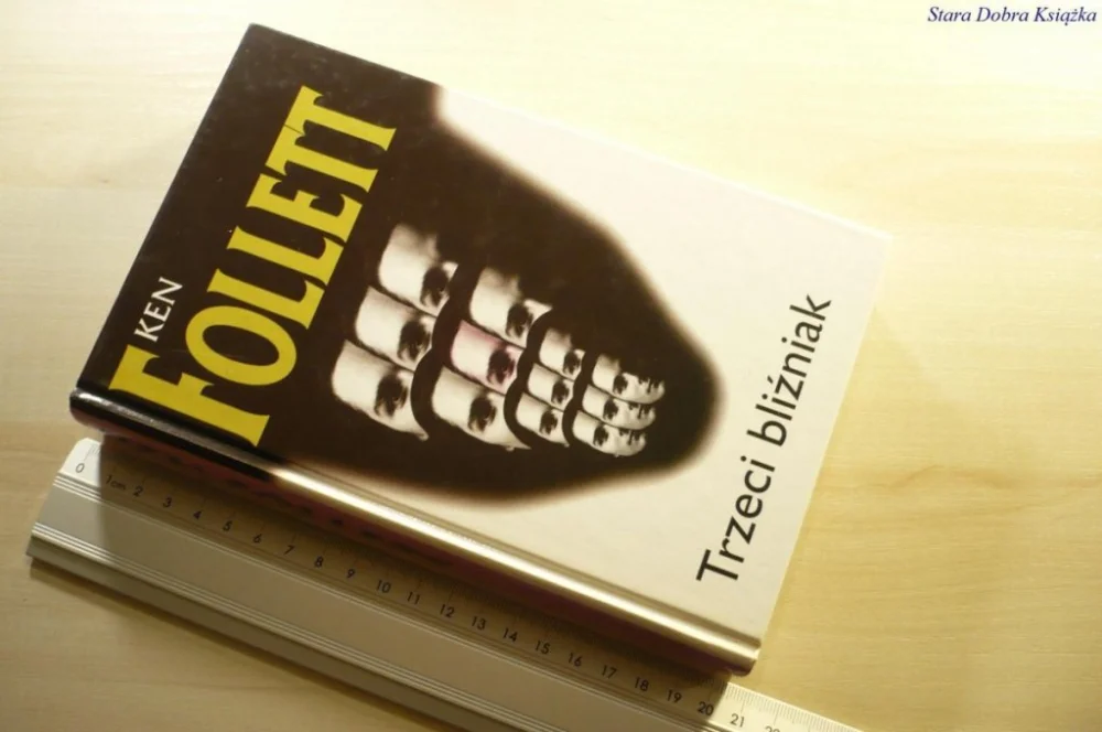 Kup teraz TRZECI BLIŹNIAK - Ken Follett 1997