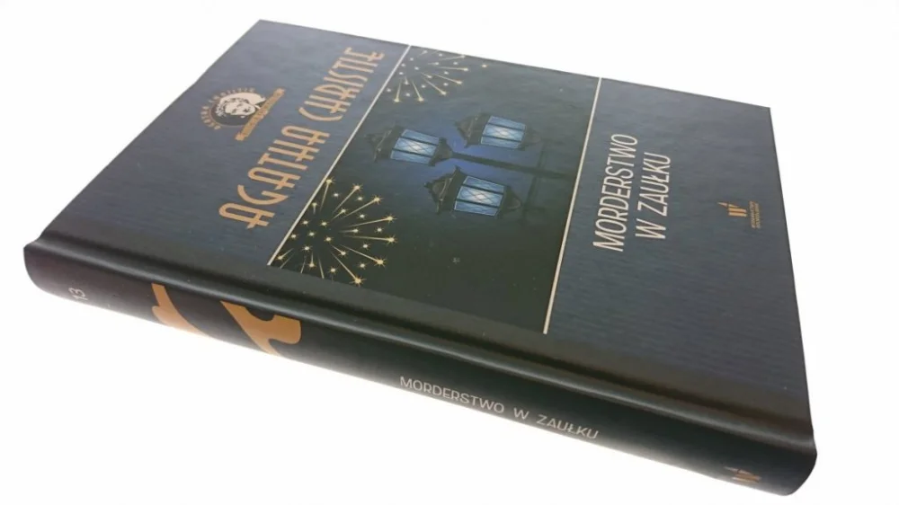 MORDERSTWO W ZAUŁKU - Agatha Christie 2014 Wyjątkowa oferta