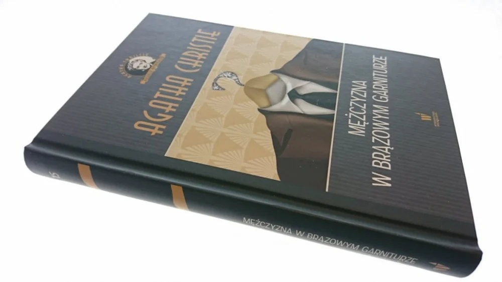MĘŻCZYZNA W BRĄZOWYM... - Agatha Christie 2014 Ostatnia szansa
